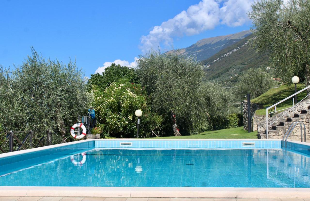 Appartamento Venzo Brenzone sul Garda Exterior foto