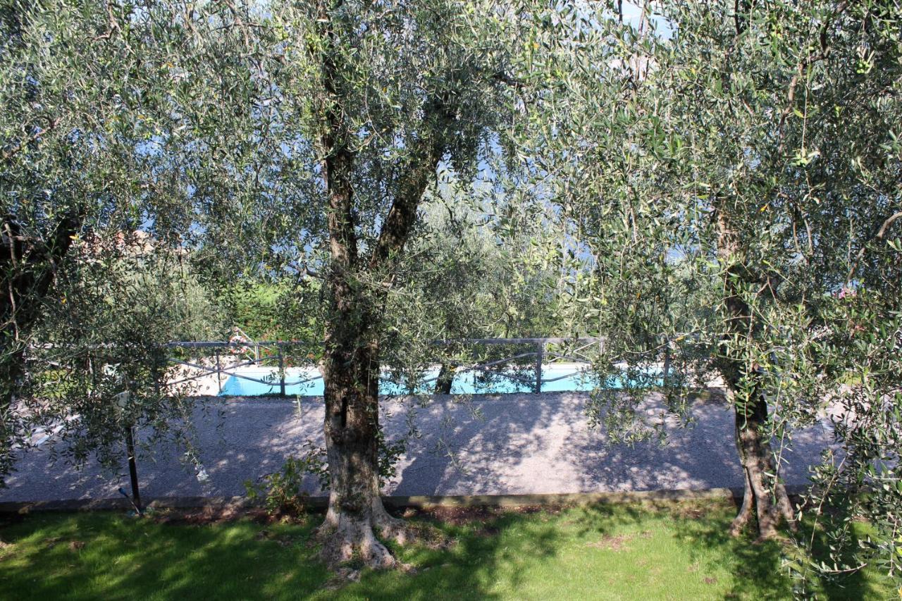 Appartamento Venzo Brenzone sul Garda Exterior foto